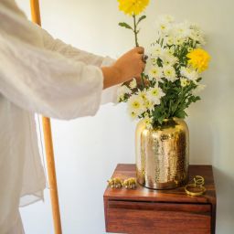 Elegant Hammered Gold Metal Flower Vase | Unbreakable -1Pc (Without flower) Cast Iron Vase-image-62