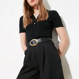 Trendyol Women Black Shorts-image-93