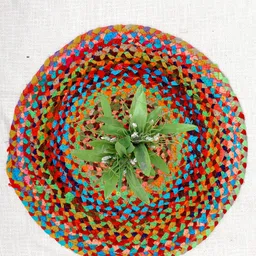 Art Avenue Flat Red & Green Braided Round Jute Rug-image-63