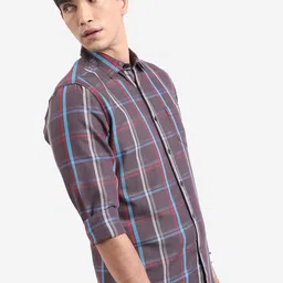 HIGHLANDER Brown, Blue & Red Checked Long Sleeves Slim Fit Casual Shirt-image-3