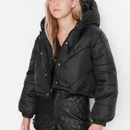 Trendyol Women Black Padded Crop Jacket-image-47