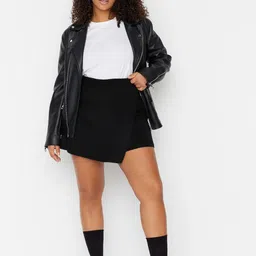 Trendyol Plus Size Acrylic Skorts Mini Skirt-18