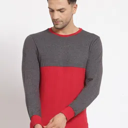 Kalt Men Grey & Red Colourblocked T-shirt-17