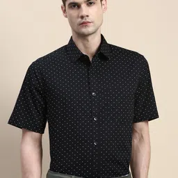 INVICTUS Standard Micro Ditsy Printed Formal Cotton Shirt-image-6