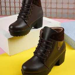 Walkfree Women Block-Heel Regular Boots-image-51