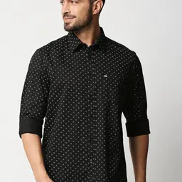 Basics Men Black & White Cotton Slim Fit Micro Geometric Print Casual Shirt-picture-20