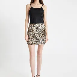 DeFacto Printed Straight Mini Skirt-image-41