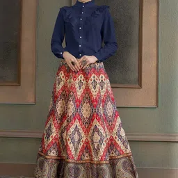 SAPTRANGI Floral Printed Flared Maxi Skirt-picture-4