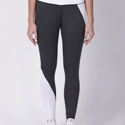 STUDIOACTIV Women Black & White Printed Tights-image-49