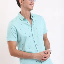 HIGHLANDER Conversational Printed Cotton Slim Fit Casual Shirt-image-97