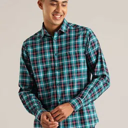 Indian Terrain Chiseled Tartan Checked Slim Fit Pure Cotton Casual Shirt-image-75