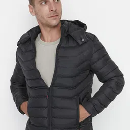 Trendyol Men Black Solid Puffer Jacket-image-52