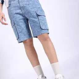 The Indian Garage Co Men Checked Mid-Rise Cargo Shorts-image-33