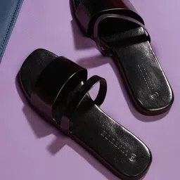 Vishudh Women Gunmetal-Toned Open Toe Flats-image-64
