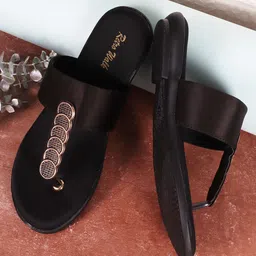 Retro Walk Women Embellished Open Toe Flats-35