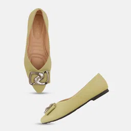 DressBerry Green Pointed Toe Buckles Ballerinas-21