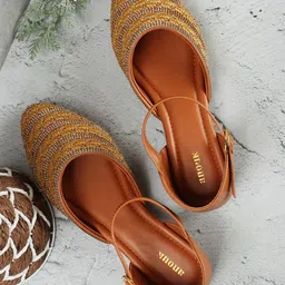 Anouk Women Ethnic Embellished Mojaris-23