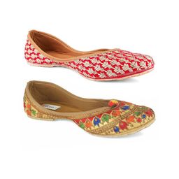 DESI COLOUR Pack Of 2 Women Ethnic Mojaris Flats-image-22