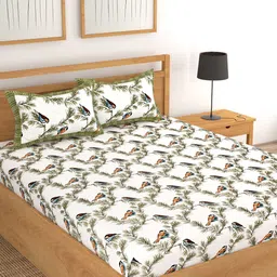 Lali Prints Green & White Printed Cotton 250 TC King Bedsheet with 2 Pillow Covers-image-32