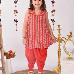 Sangria Girls Red Chevron Printed Pure Cotton Kurti With Dhoti Pants-picture-58