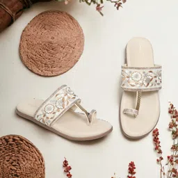PLANET WALK Women Party One Toe Flats-21