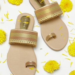 Vishudh Women Beige Woven Design One Toe Flats-25