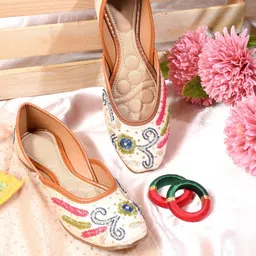 Try Me Embellished Ethnic Mojaris-picture-21