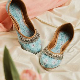 Kiana Printed Round Toe Embellished Mojaris-picture-10