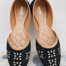 Anouk Embellished Mojaris-11