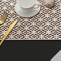 LooMantha Set Of 6 Geometric Table Placemats image 2