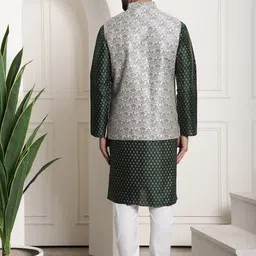SOJANYA Ethnic Motifs Printed Regular Kurta With Pyjamas & Nehru Jacket image 4