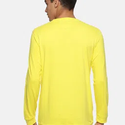 IMPACKT Men Yellow Soild Sweatshirt image 4