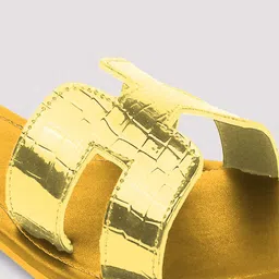 FIMBUL Textured Lightweight Memory Foam Open Toe Flats image 2