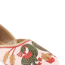 Anouk Peach-Coloured Square Toe Ethnic Embellished Fabric Mojaris image 2