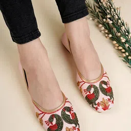 Anouk Peach-Coloured Square Toe Ethnic Embellished Fabric Mojaris-35