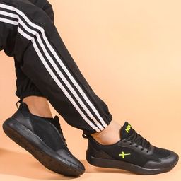 HRX by Hrithik Roshan Men Textured Running Shoes-picture-24