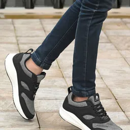 OFF LIMITS Men Canvas Running Shoes image 2