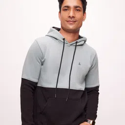 Bombay High Men Regular Fit Colourblocked Knit Sweatshirt-image-21