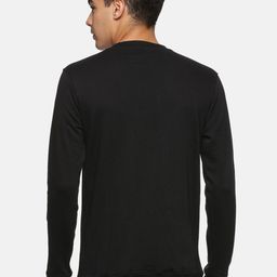 IMPACKT Men Black Solid Sweatshirt image 4