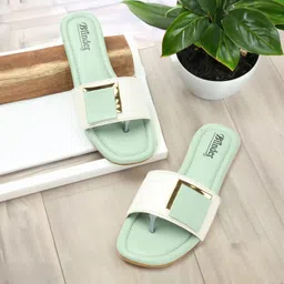 blinder Women Flats Sandal-picture-0