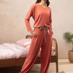 Nykd Women Modal Jogger Set-image-31