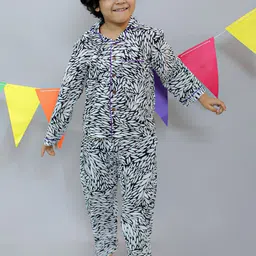 UNBIND Boys Animal Skin Printed Pure Cotton Night suit-image-98