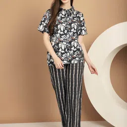 Kanvin Floral Printed Shirt Collar Pure Cotton Shirt With Pyjamas-image-73