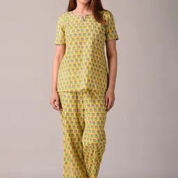 KANNAHI Women Floral Printed Pure Cotton Top & Pyjama Night Suit-picture-56