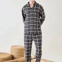 The Kaftan Company Men Checked Night suit-image-57