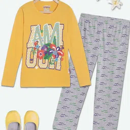 SINI MINI Girls 2 Pieces Typography Printed Night Suit-image-32