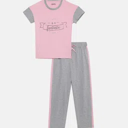 mackly Girls Typography Printed Night Suit-image-94