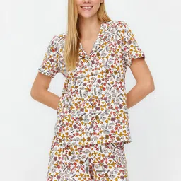 Trendyol Floral Printed Lapel Collar Pure Cotton Shirt & Shorts-image-57