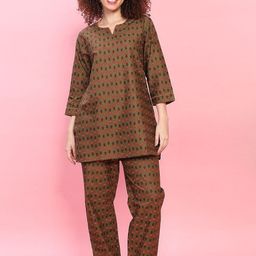 evolove Floral Printed Pure Cotton Round Neck Night Suit-image-12