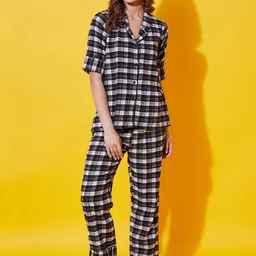 The Kaftan Company Checks Pure Cotton Night Suit-image-45